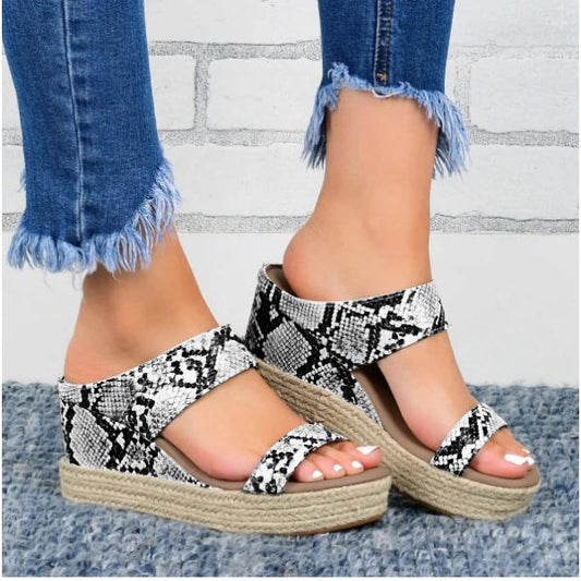 2020 New And Fashional Woman Slip-On Espadrille Wedge Sandals