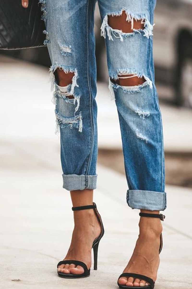 Regular Blue Ripped Jeans