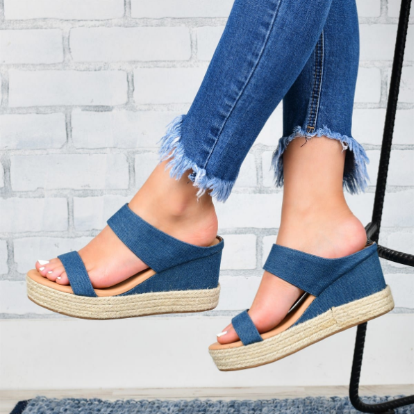 2020 New And Fashional Woman Slip-On Espadrille Wedge Sandals