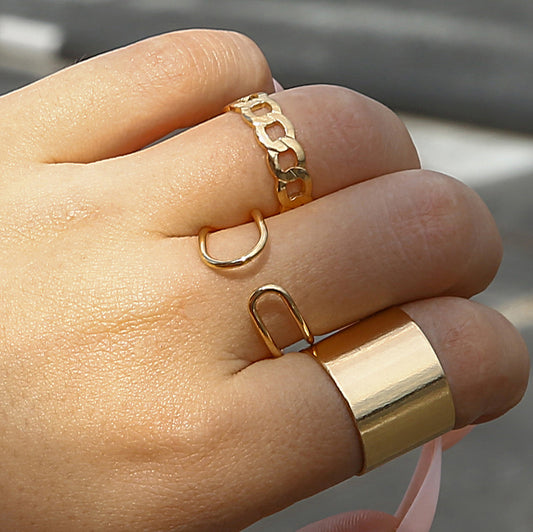 The Trend Of Three-Piece Color Ring Refers To The Niche Cold Wind Joker Ring Factory.