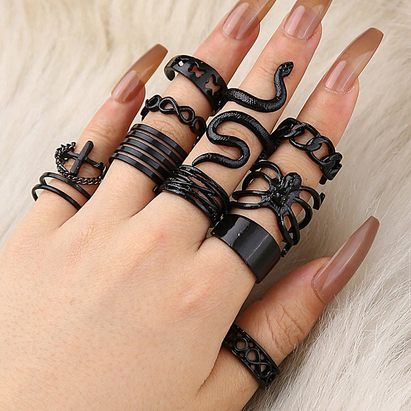 Ring Gun, Black Snake Shaped Spider Joint Ring, Exaggerated Punk Style Combination, 11 Piece Set