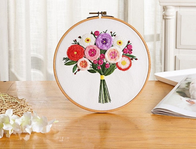 Floral Beginner Embroidery Kit - Modern Flower Plant Hand Full DIY Needlepoint Hoop Wall Art