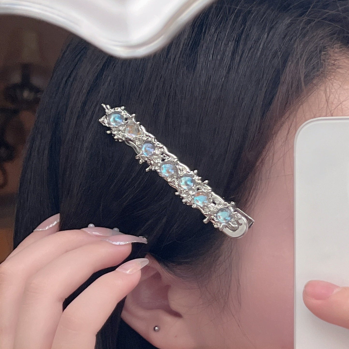 Cat's Eye Hair Clip